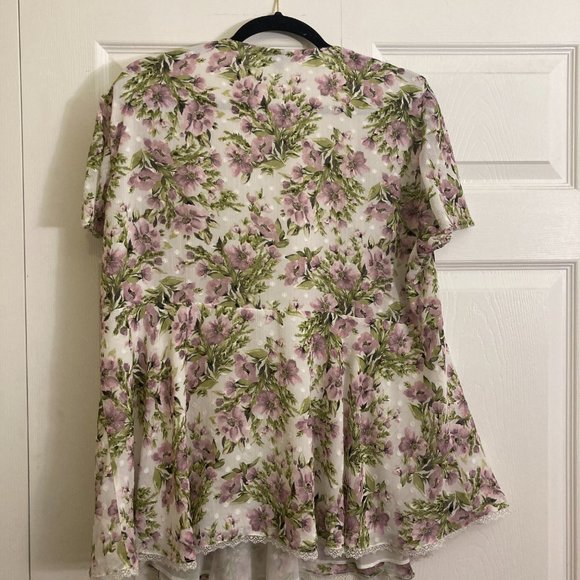 Torrid Floral Blouse Lace Boho Plus Size Size 1 Purple Green White - Picture 3 of 3